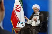 حجت الاسلام محمدی لائینی با اشاره به توطئه های دشمنان انقلاب اسلامی برای ورود به دستگاه تعلیم و تربیت کشور اشاره کرد و افزود