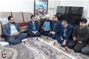استاندار و مدیرکل بنیاد مازندران با خانواده سردار شهید صمصام طور دیدار کردند
