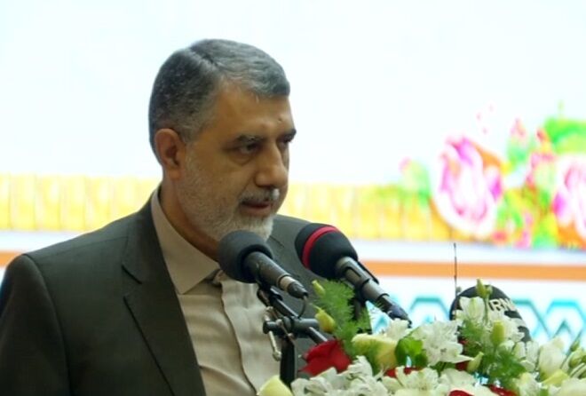 دکتر عزیززاده گرجی معاون سیاسی،امنیتی و اجتماعی استاندار مازندران از تلاش‌ها و زحمات استاندار سابق مازندران تقدیر کرد