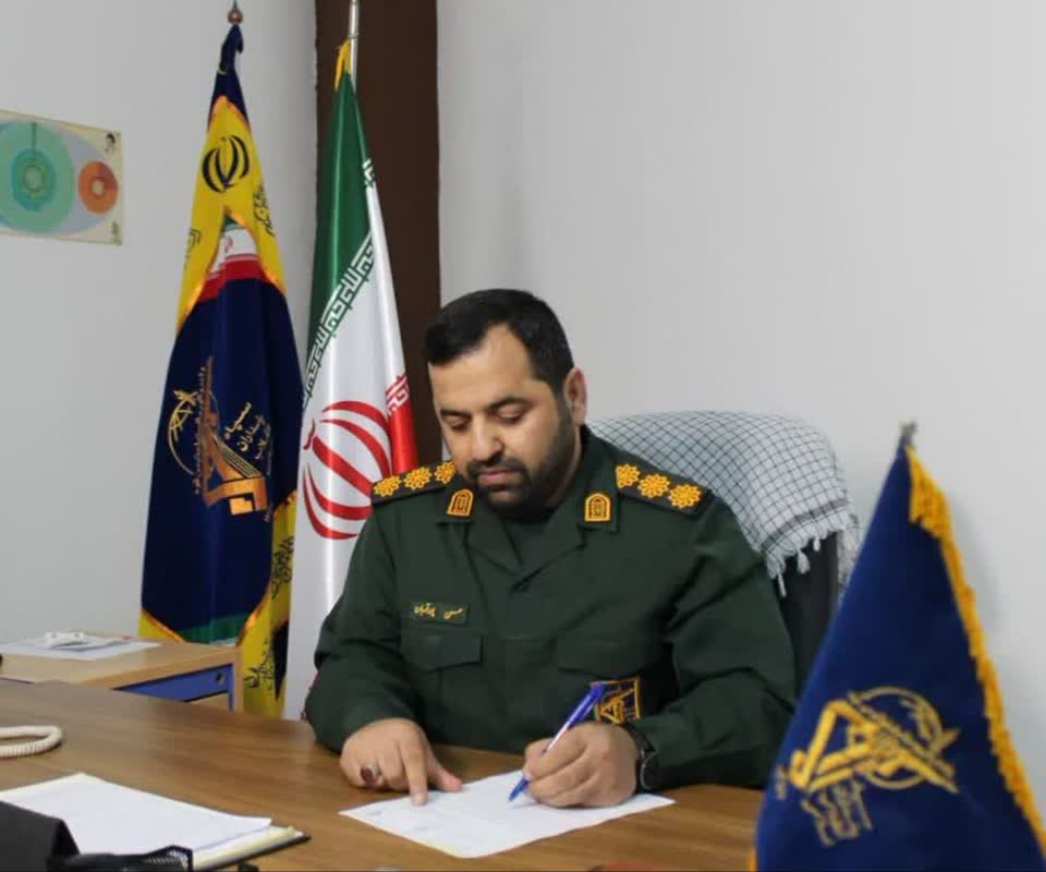 فرماندهی سپاه شهرستان سیمرغ بمناسبت فرا رسیدن هفته معلم و هفته عقیدتی سیاسی در سپاه